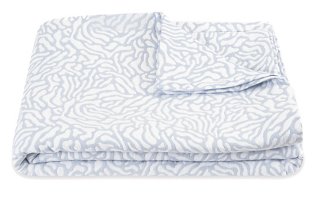 The Matouk Schumacher Collection Cora Coverlet, Blue/White One
